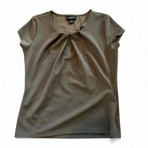 Liz Claiborne career Short Sleeve Top